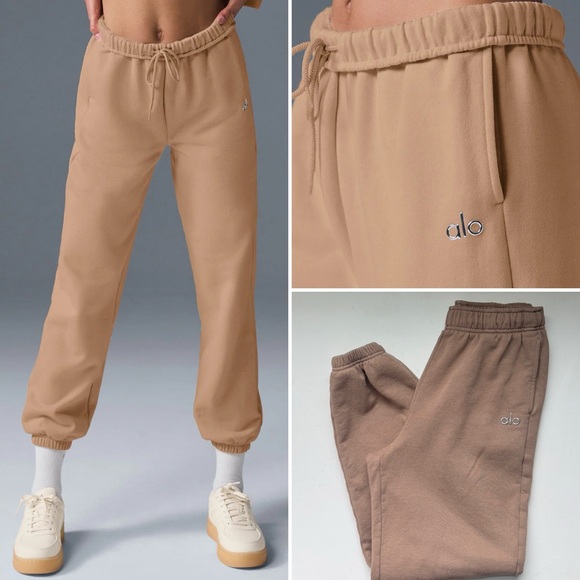 ALO Accolade Sweatpants and Crewneck Pullover -Toasted Almond - Picture 3 of 15